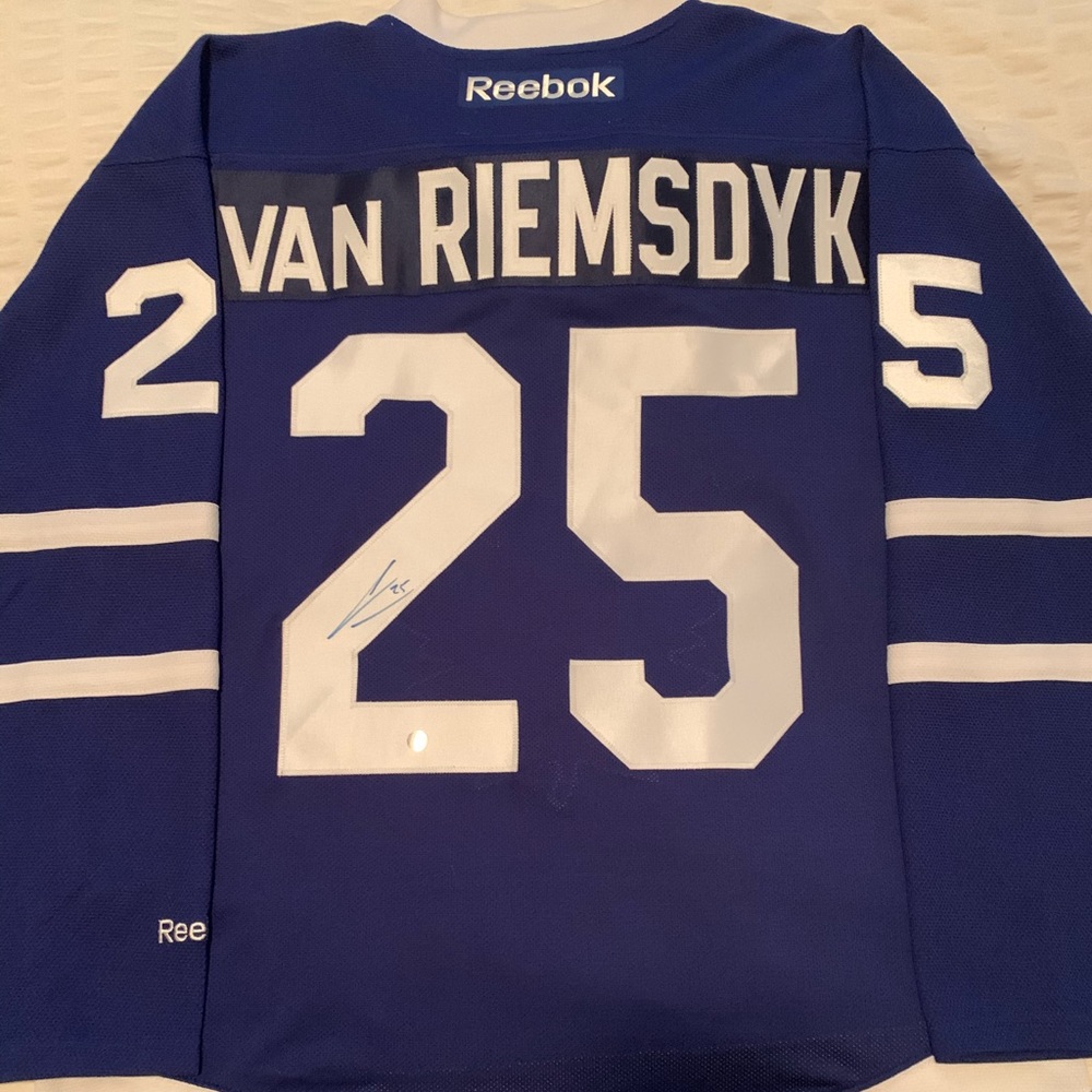 Toronto Maple Leafs Jersey - Picture 2 of 3